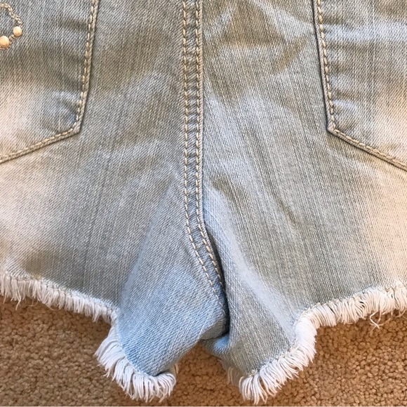 Jolt Distressed Denim Shorts Size 9 Light Blue Pearl Detail Embroidered Cross - Picture 12 of 14
